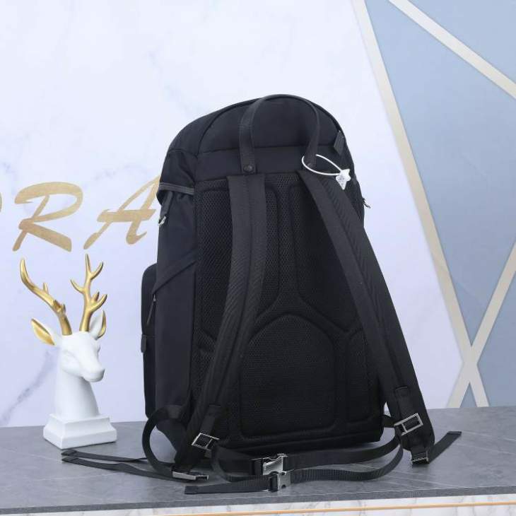 Picture of Prada Mens Bags _SKUfw167294620fw